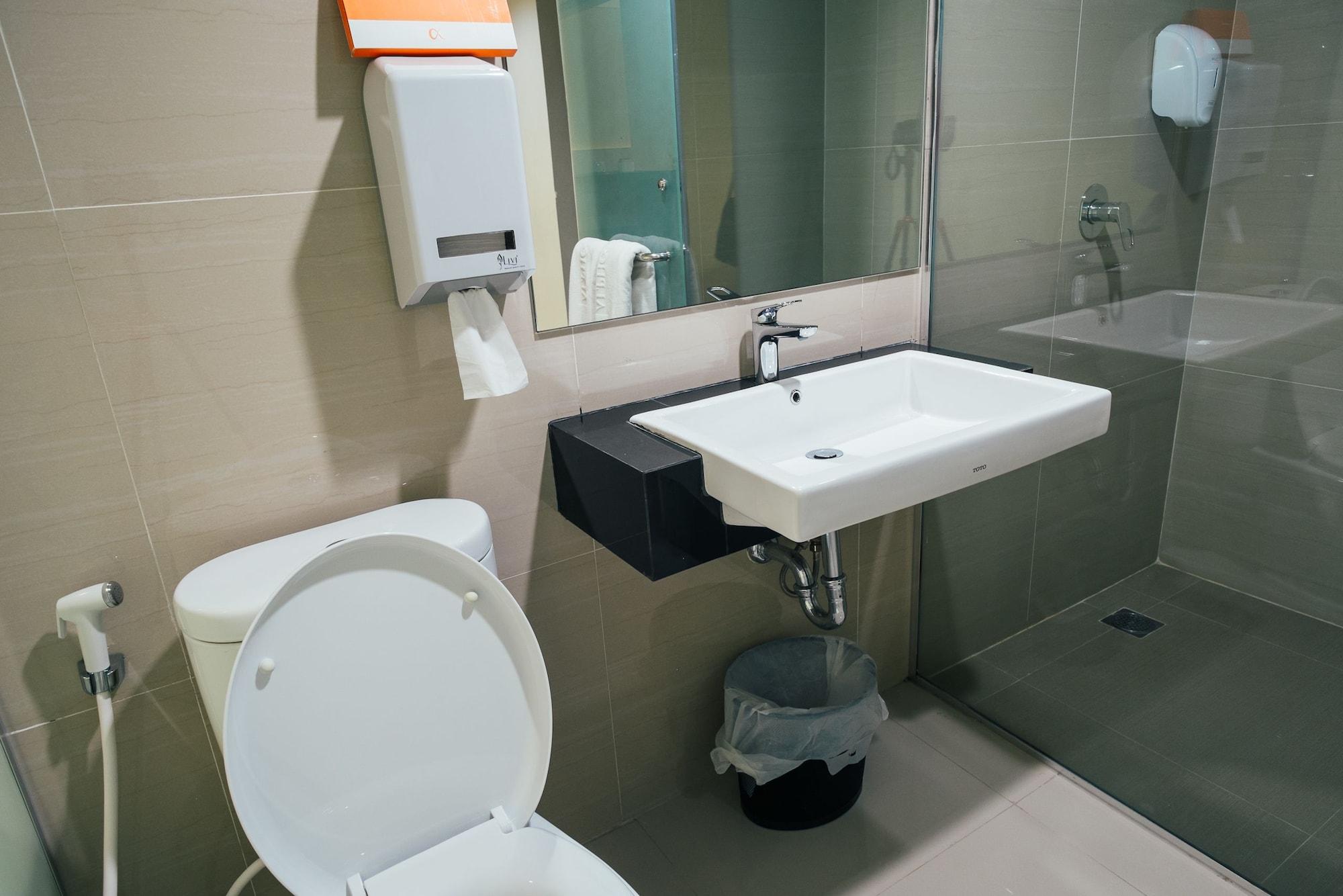 Alpha Hotel Пеканбару Екстериор снимка