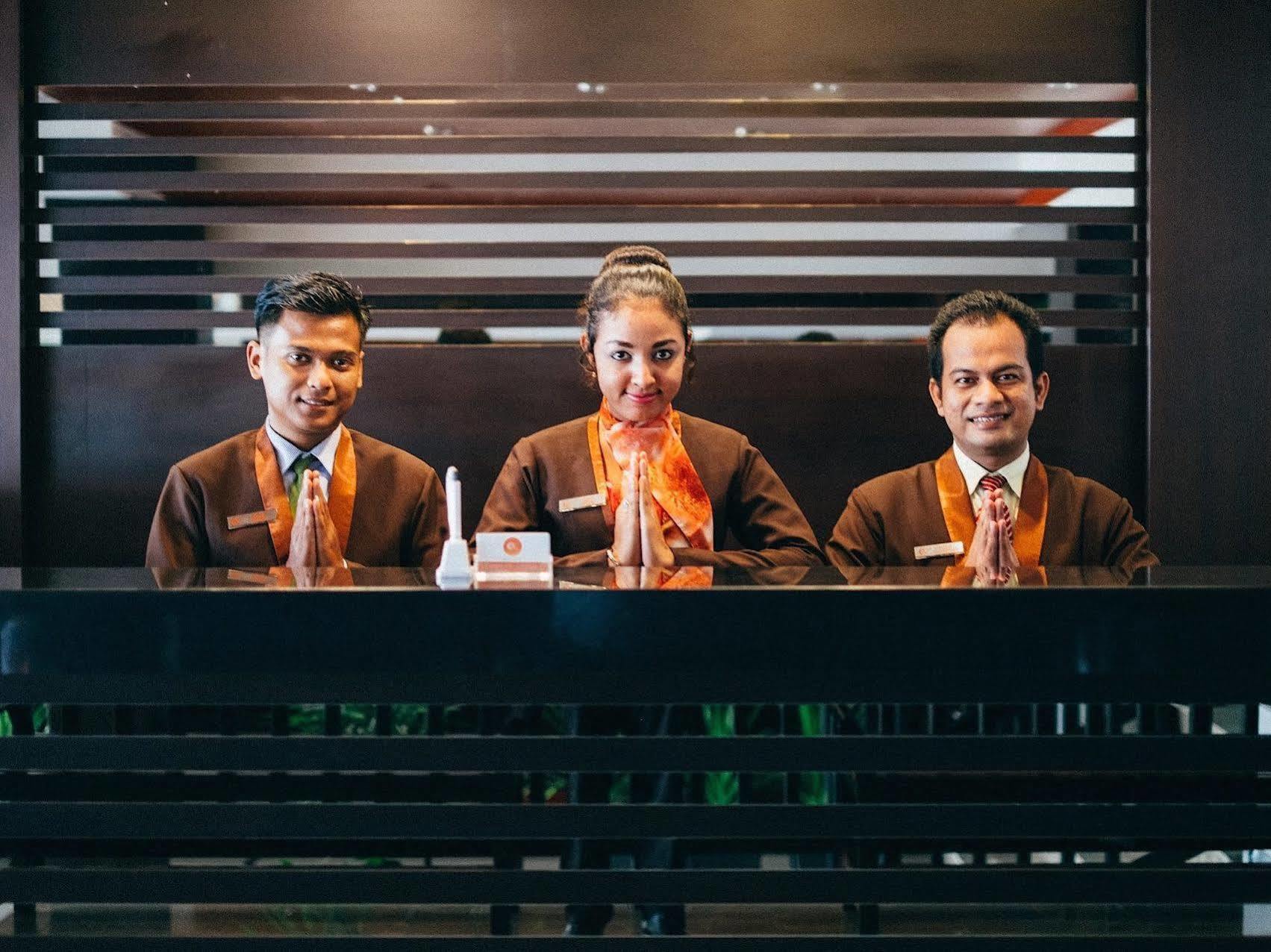 Alpha Hotel Пеканбару Екстериор снимка